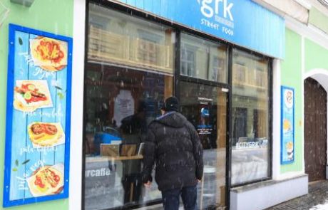Grk Street Food v središču Maribora zaprl lokal