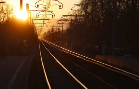 Vlada se lahko pogaja z Madžari o drugem tiru