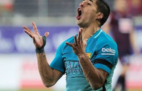 Luis Suarez na naslednjih dveh tekmah Urugvaja ne bo igral