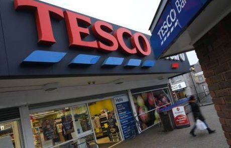 Tesco potrdil nakup veletrgovca Bookerja