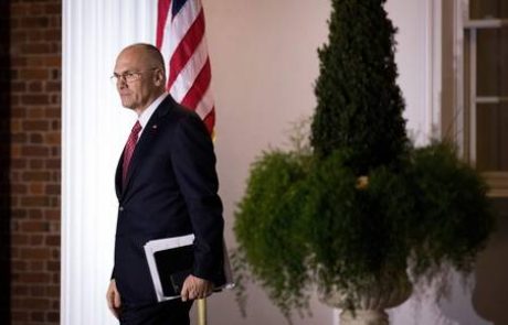 Andrew Puzder umaknil kandidaturo za ameriškega ministra za delo