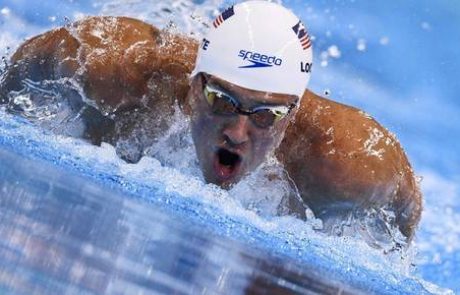 Lochte zaradi sina preložil vrnitev