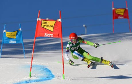 Veleslalom (Ž): Tri Slovenke med enajst, a kazalo še precej bolje