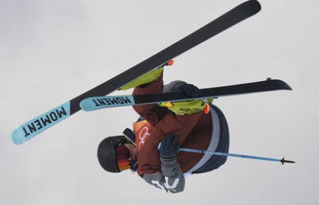 V snežnem žlebu dvojno zmagoslavje ZDA, v akrobatskih skokih naslov v Avstrijo