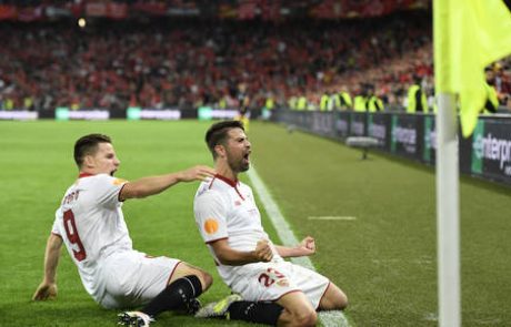 Sevilla s trojčkom spisala zgodovino