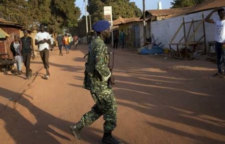 V Gambijo vstopili senegalski vojaki