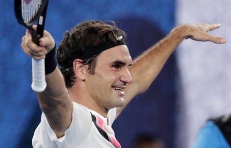 Roger Federer v Melbournu ubranil naslov