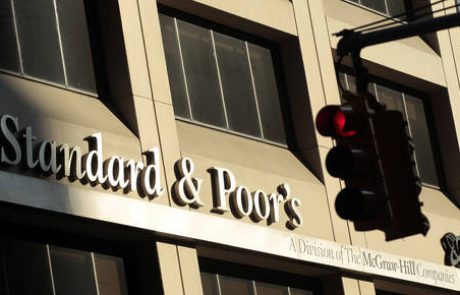 Standard & Poor's znižal bonitetno oceno Veliki Britaniji