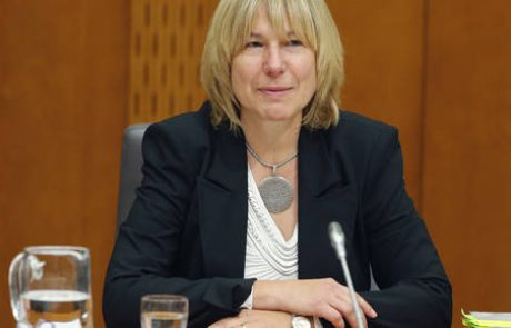 Alenka Smerkolj na OECD o agendi trajnostnega razvoja