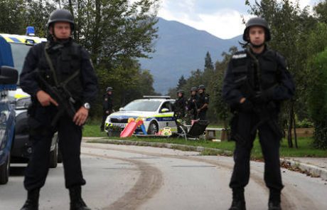 Do zob oboroženi policisti varovali rekonstrukcijo umora Škrbićeve