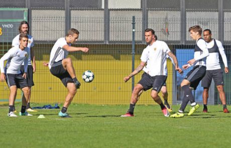 Liga prvakov (V ŽIVO) – Maribor : Liverpool 0:2 (prvi polčas)*