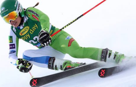 Sölden, veleslalom (V ŽIVO): v finalu Tina Robnik in Meta Hrovat (2. proga)*