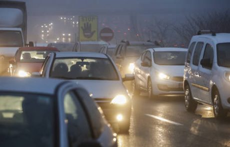 Nekatere ceste so zaprte in poplavljene