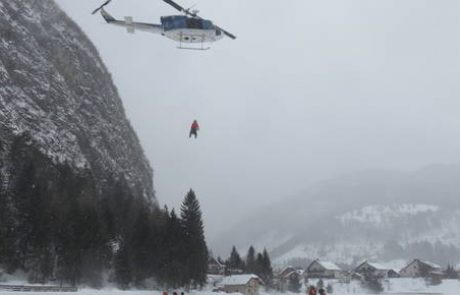 Ob abrahamu policiji nov helikopter