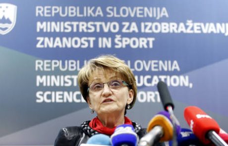 Objava honorarjev: Setnikar Cankarjeva po pritožbi dobila spor proti KPK