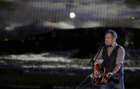 Bruce Springsteen, iskren in prizemljen