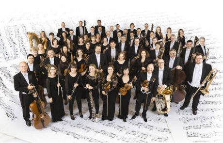 Ocenjujemo: Londonski kraljevi filharmonični orkester