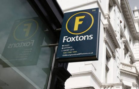 Foxtons že čuti ohlajanje trga nepremičnin v Londonu