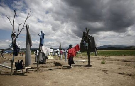 Bo grška policija jutri izpraznila begunsko taborišče v vasi Idomeni?