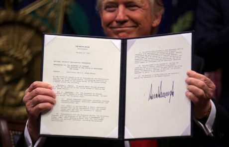 Trump prepovedal vstop beguncem in državljanom sedmih muslimanskih držav