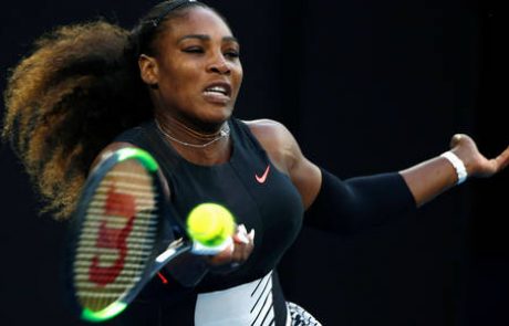 Noseča Serena spet na čelu lestvice WTA