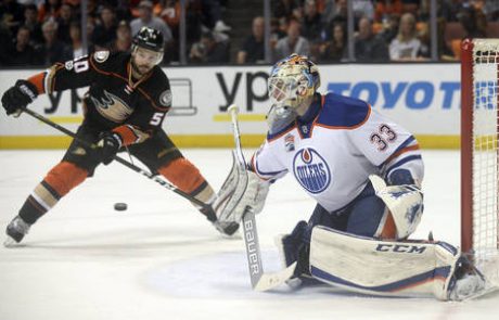 NHL: Talbot spravljal Račke v obup (VIDEO)