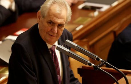 Zeman in Drahoš v drugi krog predsedniških volitev na Češkem