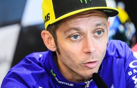 Rossi poškodovan ob padcu z enduro motorjem, sum na zlom noge