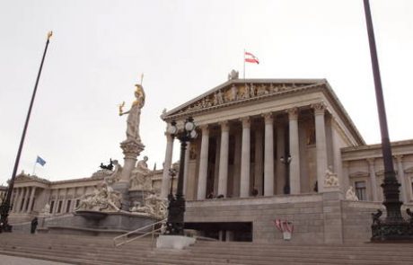 Avstrijski parlament predčasno končal svoj mandat