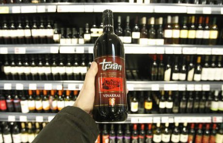 Pravda za teran: Kraški vinarji v postopek na protikorupcijski urad EU
