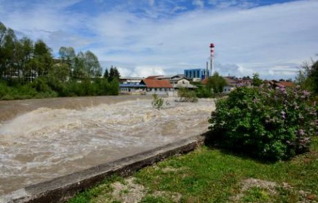 Tragično: 12-letnik utonil, ker je želel rešiti prijateljico