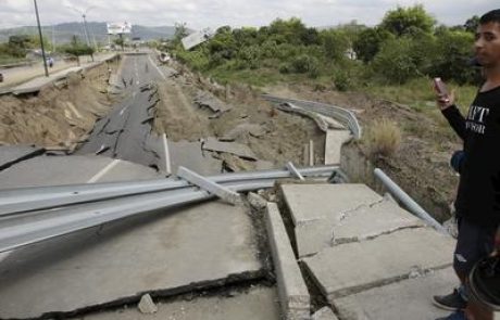 Po potresu v Ekvadorju že več kot 400 žrtev