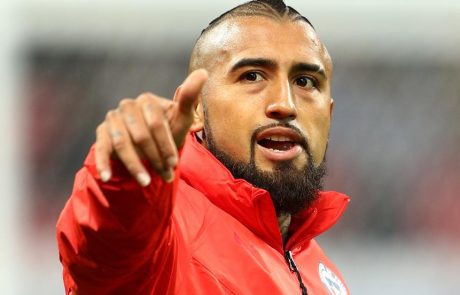 Vidal ostaja v Bayernu