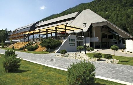 Družba Hit od odvisne družbe Hit Alpinea kupuje hotel in kamp Špik
