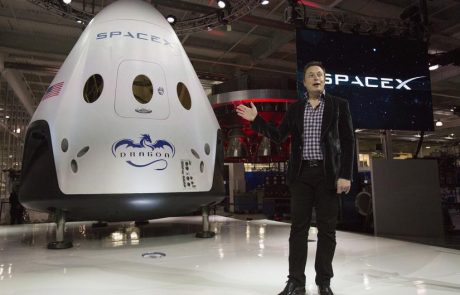 SpaceX uspešno poslal raketo proti Marsu