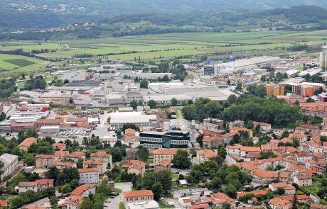 Zasuk v visoko tehnologijo