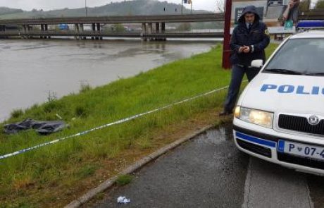 (FOTO) Iz Drave potegnili žensko truplo