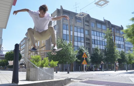 FOTO in VIDEO: V Mariboru se je skejtalo za nov skatepark