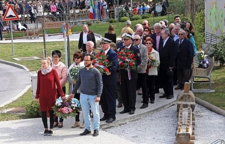 Slovesnost v spomin na tragični dogodek (foto)