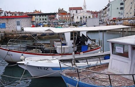 Med izolskimi ribiči je zavrelo