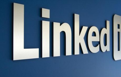 Microsoft bo za 23 milijard evrov kupil LinkedIn