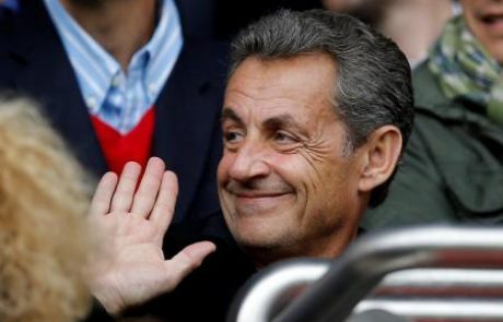 Tudi Sarkozy bo v drugem krogu volil Macrona