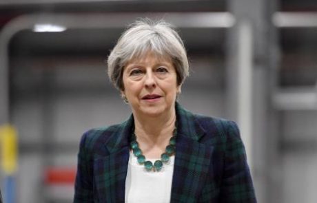 Theresa May druge članice EU obtožila združevanja proti Veliki Britaniji