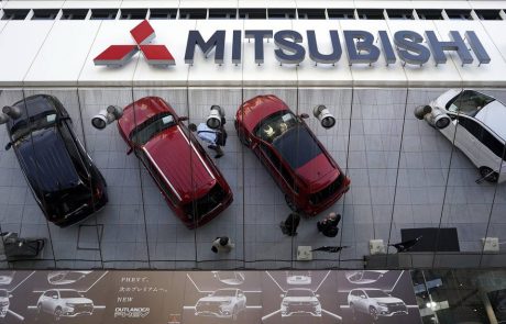 Padanje vrednosti delnic Mitsubishija se še kar nadaljuje