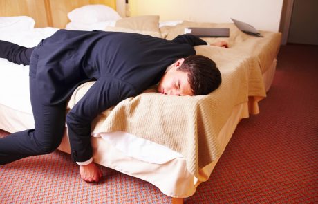 6 znakov, da ti primanjkuje spanca