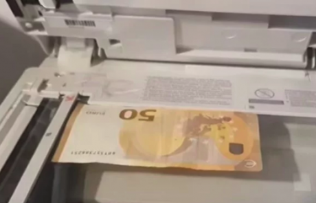 Pokazal je, kaj se zgodi, ko želite fotokopirati bankovec za 50 evrov
