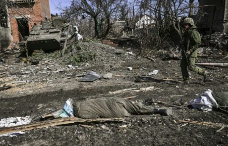 V Mariupolju razmere “katastrofalne” z več tisoč mrtvimi