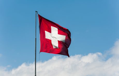 Evropska unija stroga do Švice, ki že občuti posledice brexita