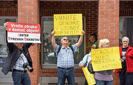 Odvetnici CSD Velenje in Slovenj Gradec: Stara starša nista sledila interesom otrok