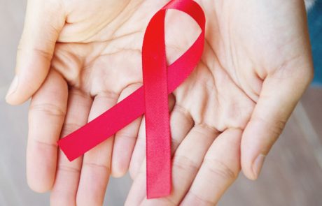 Ob dnevu boja proti aidsu: Za zgodnejše odkrivanje okužb s HIV